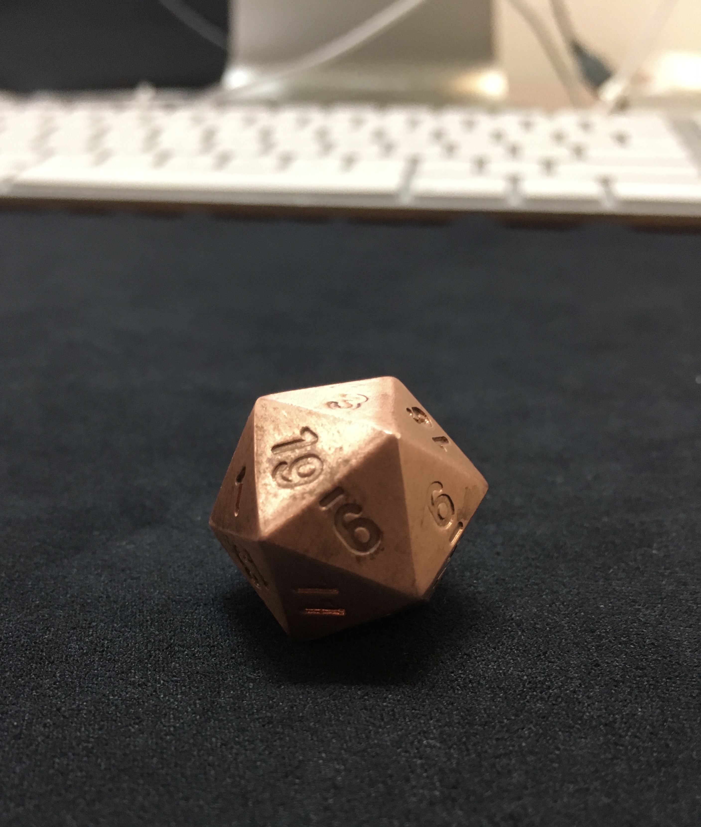 Pure copper d20 tarnish